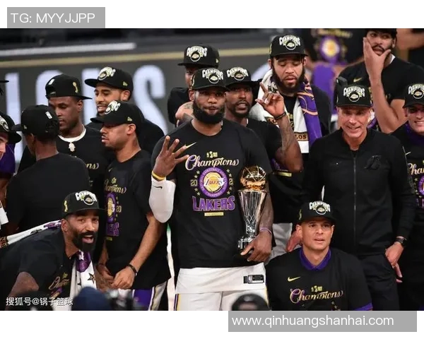 动感地带NBA观赛派对：罗伯特·霍里亲临现场，NBA传奇球星与球迷互动共燃篮球魅力